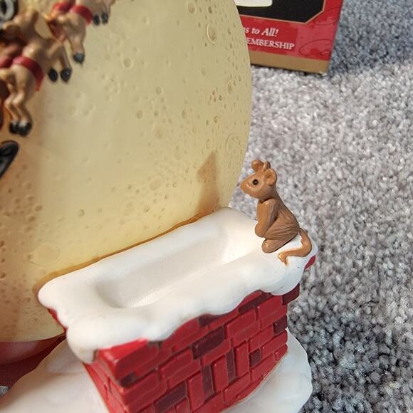 Hallmark 1997 Collectors Ornament Mouse Reindeer Happy Christmas to All - Picture 4 of 6